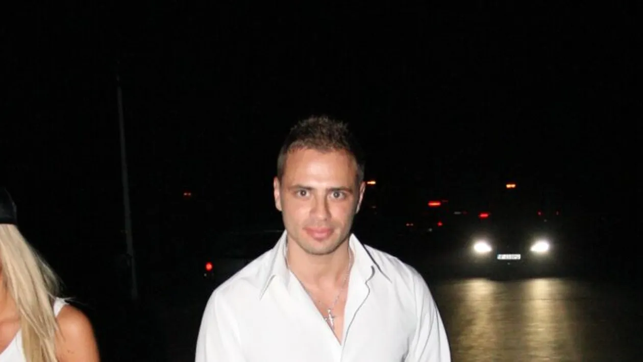 Căprioare în lumina farurilor. O poză rară cu Bianca Drăgușanu și Joe din Drumul Taberei