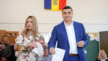 Cât costă rochia în care Ilinca, soția lui George Simion, a apărut la vot în turul  2. Prețul nu e deloc piperat