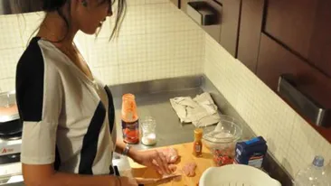 Mare atenție, români! Cum poți să iei coronavirus chiar dacă stai izolat în casă și nu intri în contact cu nimeni