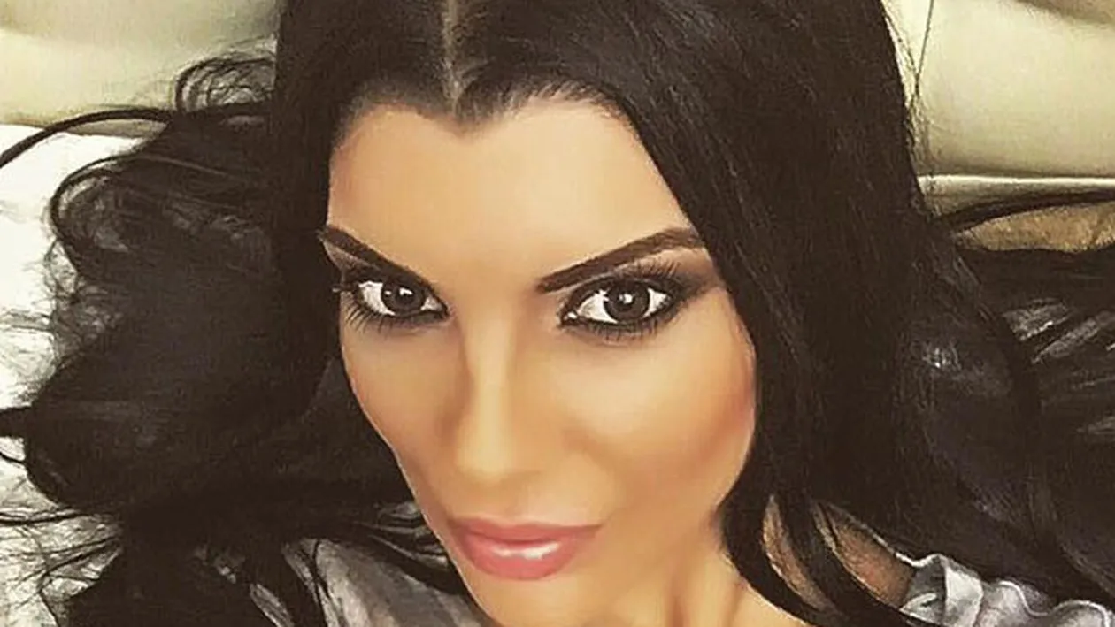 Înainte era mereu aranjată, dar acum îşi dedică tot timpul fetiţei sale! Cum arată ANDREEA TONCIU nemachiată