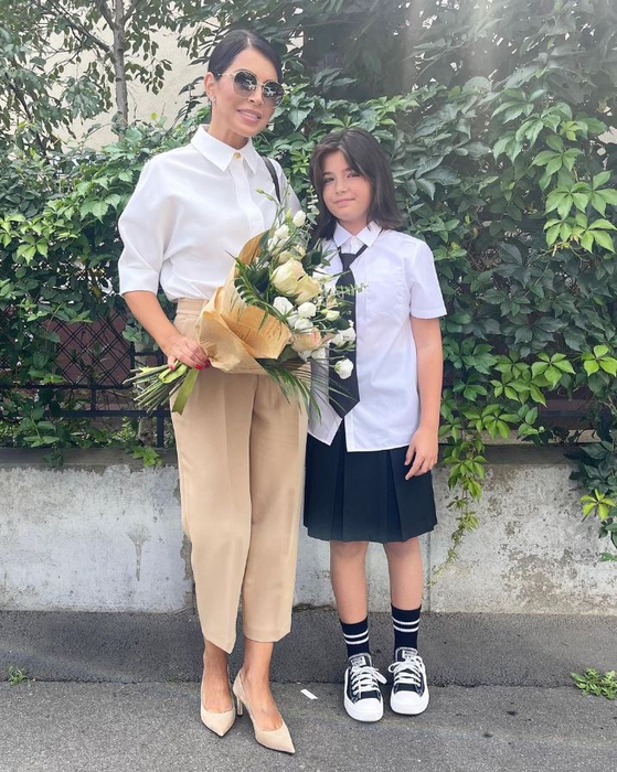 Simona Pătruleasa i-a interzis fiicei sale să facă asta după ce a văzut video-urile cu Eva Măruță. Vedeta de la Kanal D nici nu vrea să audă: „Altfel, nu se poate!”