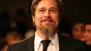 Brad Pitt si-a cumparat casa fara stirea Angelinei!