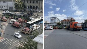 Accident deosebit de grav în București, după ce un autobuz STB s-a ciocnit cu un tramvai! Sunt 11 victime