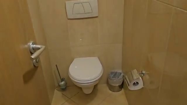 Cum arată cazarea de 1.700 de lei pe noapte pe care un român a închiriat-o în Albena, Bulgaria