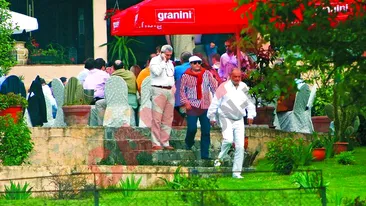 A avut invitati cu staif la gratar