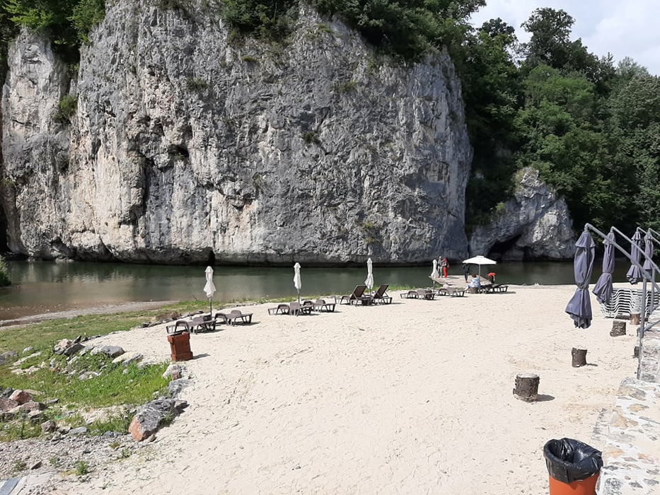 Plaja de la Șuncuiuș (Bihor), unul dintre locurile "exotice" din România (Foto: Facebook)
