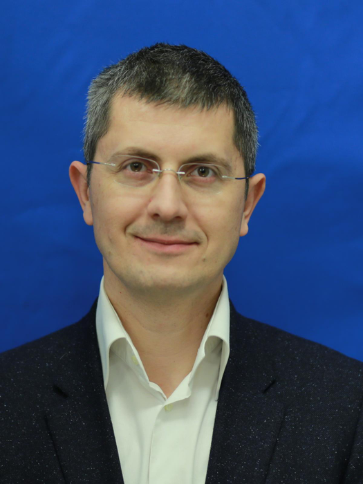 Dan Barna, candidat la președinție, a obținut contracte de milioane de euro de pe urma statului
