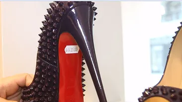 Piata cumparaturilor de firma. Cat costa luxul in Romania: o esarfa e 745 de lei, o rochie la reducere- 4.114, iar pantofii- 4.435