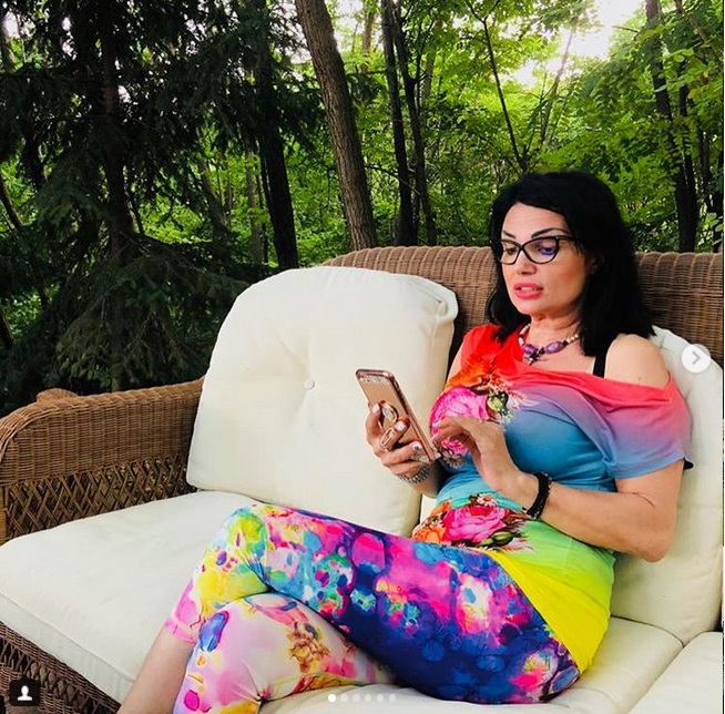 Ozana Barabancea a pozat ca un adevărat fotomodel la piscină. Ce a sfătuit-o medicul