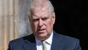 Prințul Andrew are obiceiuri ciudate în dormitor! Angajații sunt certați dacă nu îi aranjează... jucăriile corect