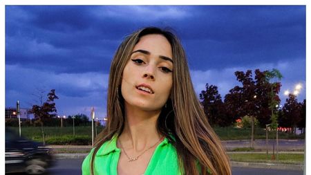 Andra Gogan, întâlnire de necrezut pe o plajă din Hawaii! Peste ce divă internațională a dat nas în nas: „A zis că a fost și ea în România”