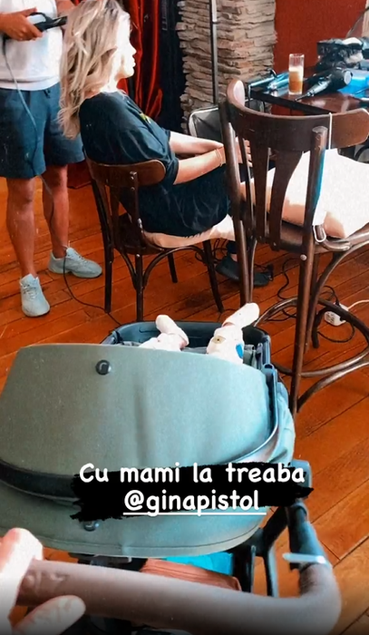 Cum a fost surprins Smiley în compania lui Josephine „Cu mami la treabă”
