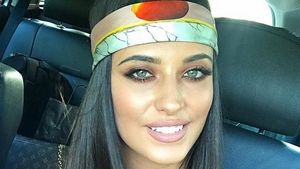 Antonia i-a băgat în boală pe bărbaţi cu poza asta! A renunţat la haine şi a pozat sexy