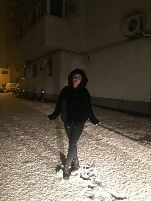 A fost înmormântată în ziua în care ar fi împlinit 18 ani! Andreea, ucisă de o supradoză?! “Asta să vă fie lecție!”