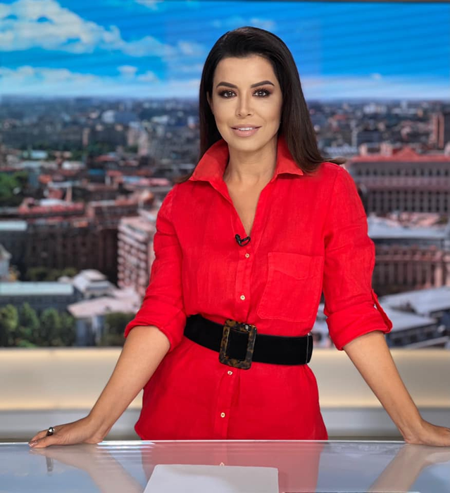 Simona Pătruleasa, anunț surprinzător! Știrista de la Kanal D îmbracă din nou rochia de mireasă