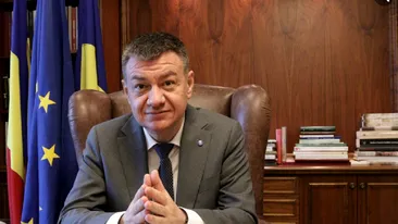 Ministrul Culturii, Bogdan Gheorghiu, s-a vaccinat cu a treia doză de vaccin împotriva COVID-19