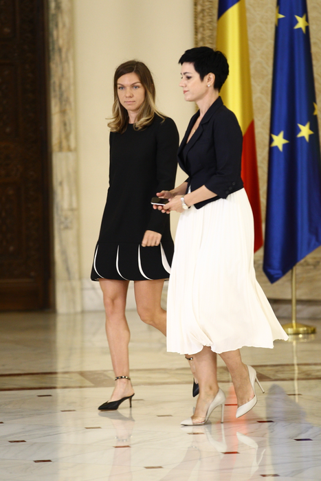 Simona Halep și-a „oficializat” relația cu Toni Iuruc în fața președintelui Klaus Iohannis! Primele imagini publice cu fericitul cuplu, la Palatul Cotroceni