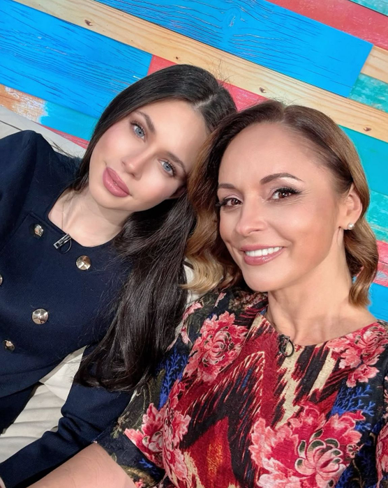 Violeta Bănică a spus adevărul despre operațiile estetice. Foto: Instagram / Violeta Bănică