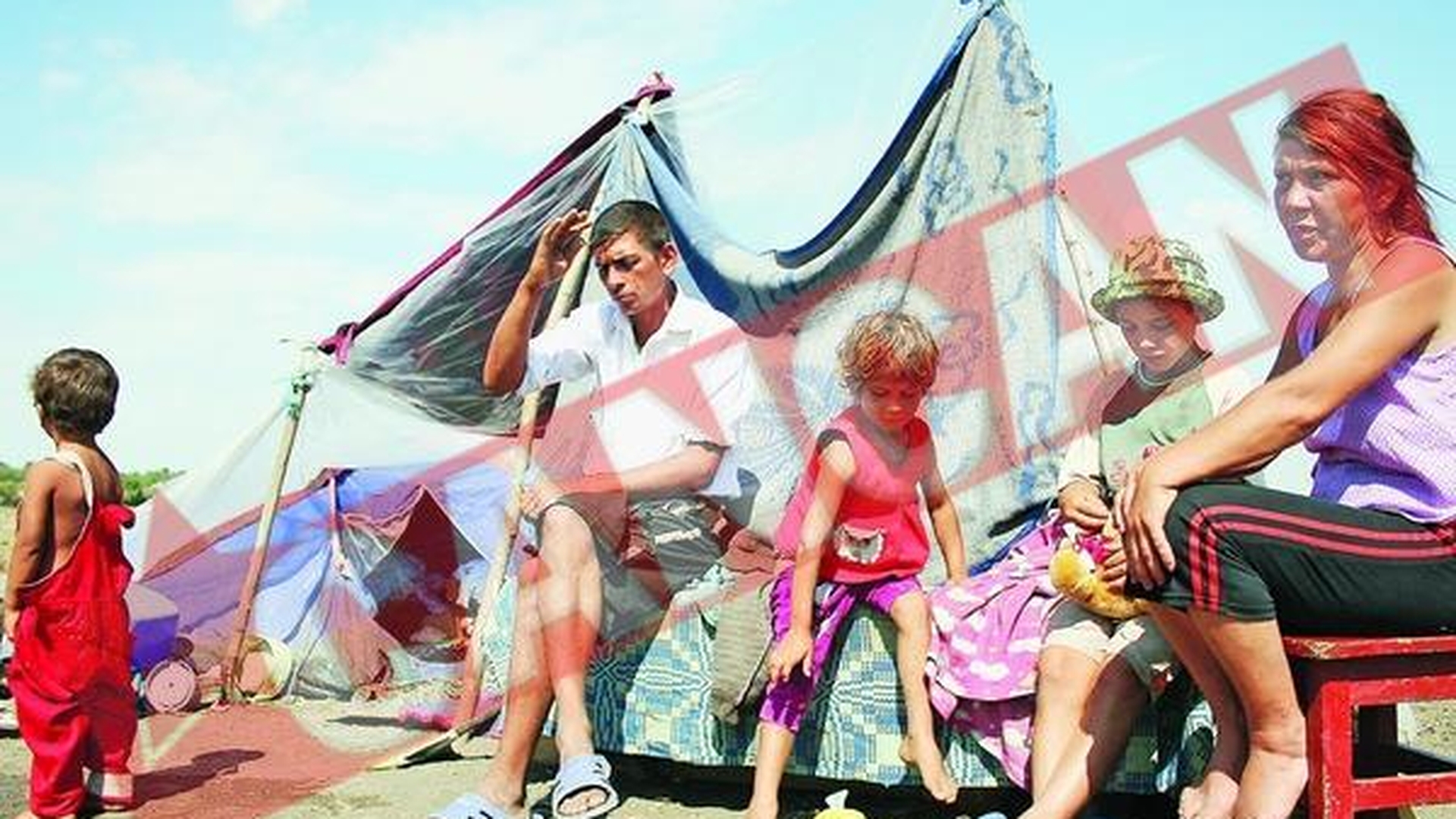 Traiesc sub cerul liber cu patru copii