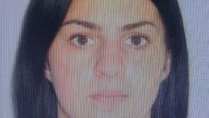 Mădălina a plecat de acasă și nu s-a mai întors. Sunați de urgență la 112, dacă o vedeți