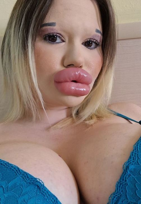Andrea Emilova Ivanova vrea să își mărească și sânii. Sursă foto: Instagram