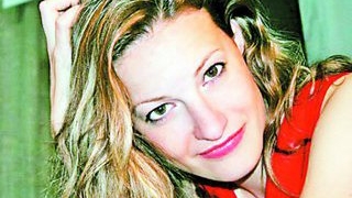 Andreea Popescu si-a achitat operatia cu banii stransi in campania "Am o poveste pentru tine". Are nevoie in continuare de ajutorul nostru