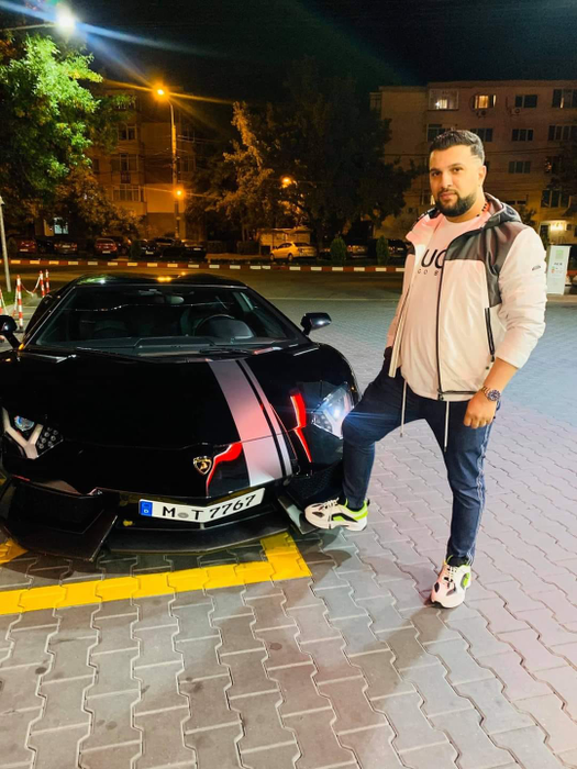 Bogdan de la Ploiești s-a ras în cap după un challenge în scop umanitar: “Îi provoc pe Tzancă Uraganu și pe Cătălin Măruță! Vrem să susținem ce se întâmplă în România cu pandemia”