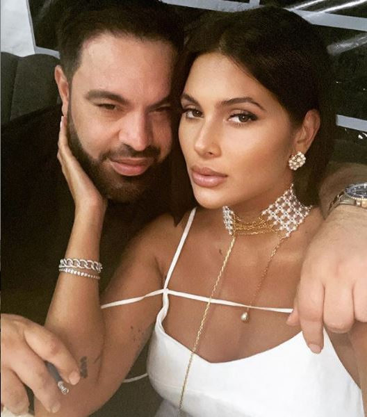 Roxana Dobre este "Regina" lui Florin Salam