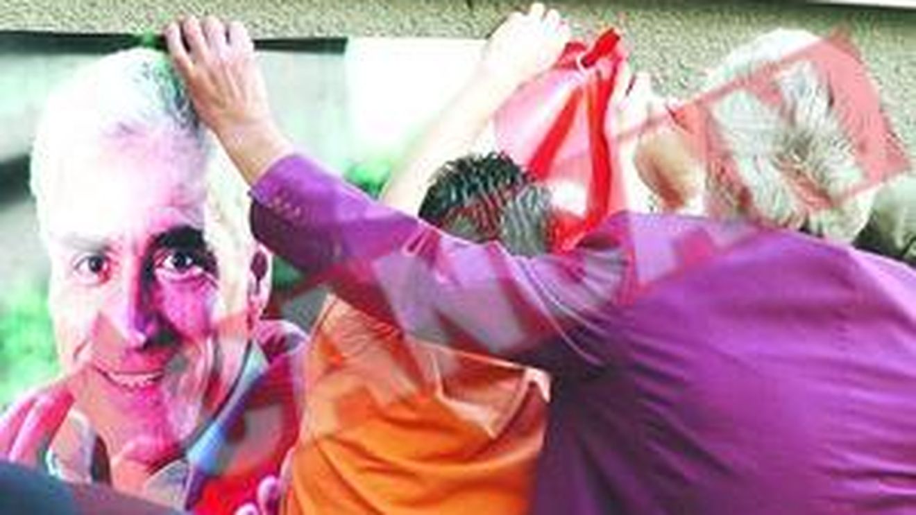 Roman isi face partid de pensionari