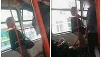 S-a luat de ea în tramvaiul 16. Fata era speriată, nimeni nu s-a băgat