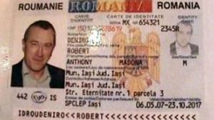 Caz inedit la Iași! „Robert de Niro” a fost prins cu o plasă de droguri pe stradă