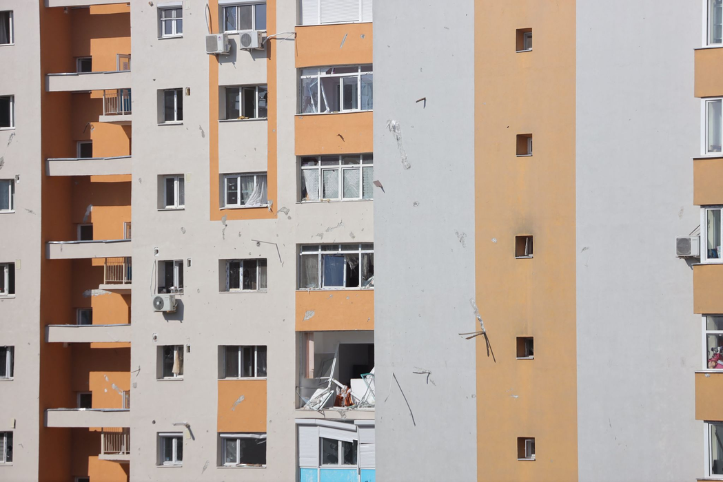 Explozie puternică într-un bloc de 8 etaje din cartierul Rahova/ sursă foto: ISU București