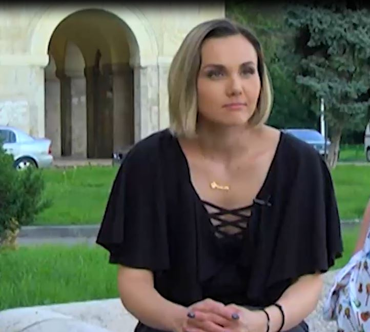 Sora Denisei Răducu face acuzații grave către agenții fostei artiste