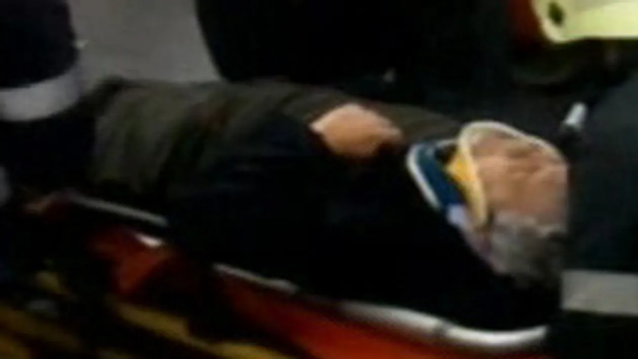 Managerul SUUB: Lucescu este in stare stationara, este constient, s-a ridicat la marginea patului, este prezent, comunica cu familia