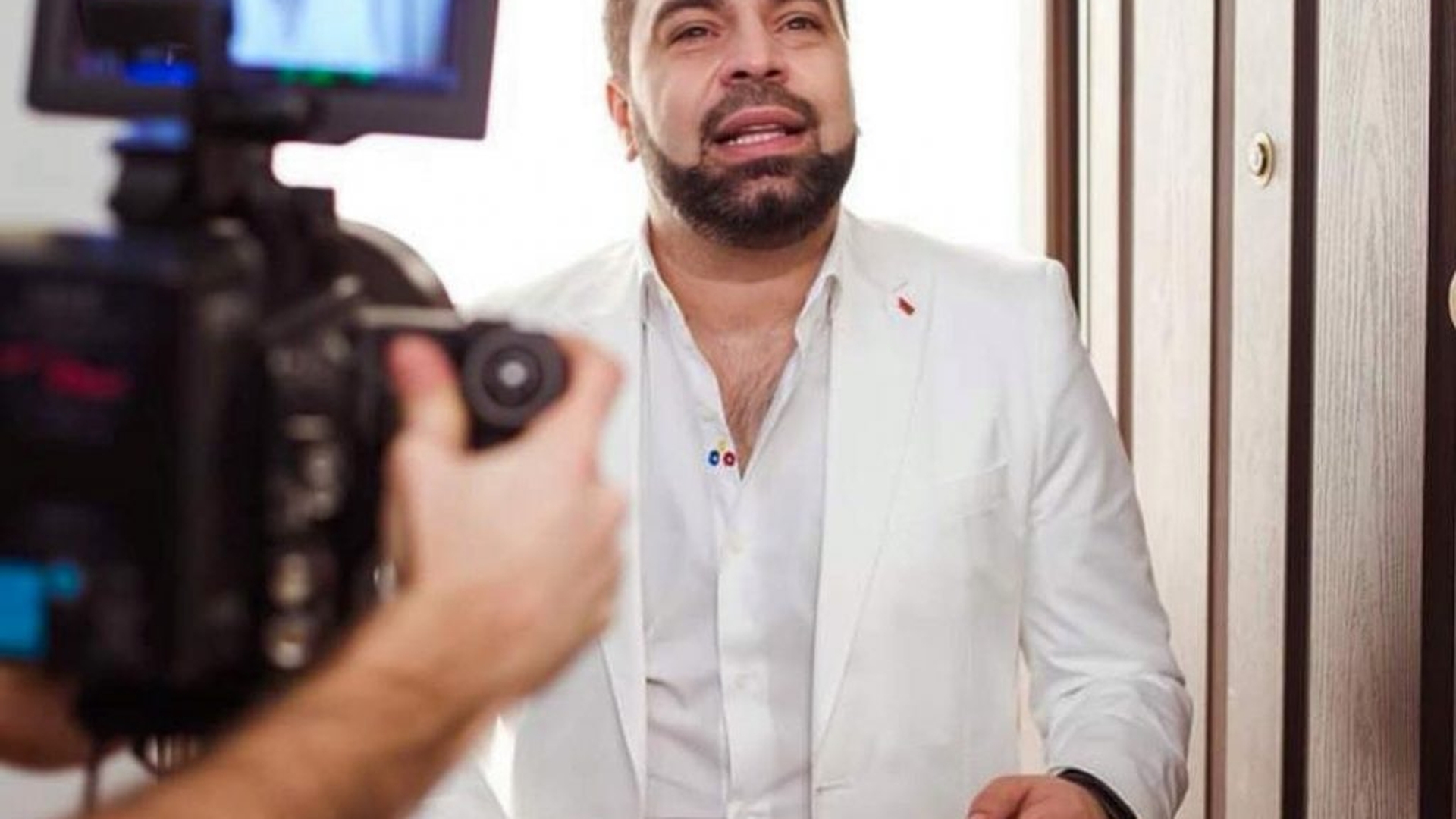 Interlopii s-au tăiat din nou. Un bărbat din clanul Olteanu l-a înjunghiat pe finul lui Florin Salam
