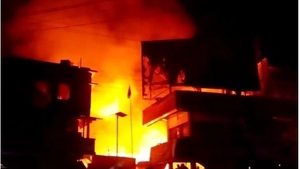 COLECTIV 2 | 70 de oameni au murit arși de vii, în urma unui incendiu care a cuprins toată clădirea!