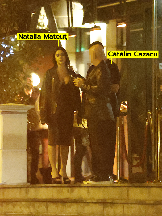 Cătălin Cazacu și Natalia Mateuț ies împreună de la Uanderful și așteaptă un TAXI (Foto: CANCAN.RO)