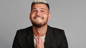 Cu cât își plătește Antena vedetele? Răzvan Botezatu, fostul prezentator de matinal, și-a dezvăluit salariul: „Nu aveam bani să plătesc creditele”