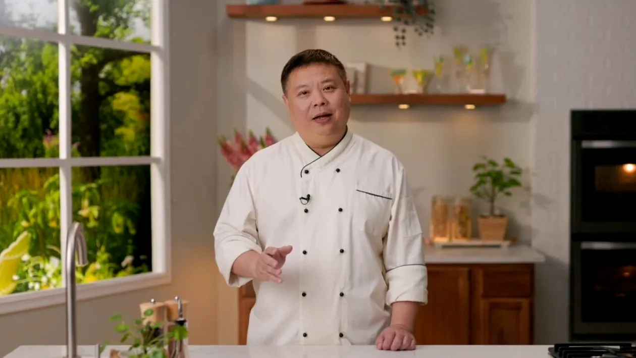 Chef John dezvăluie secretul orezului prăjit cu ou care nu devine niciodată lipicios – trucul cu orezul proaspăt face diferența