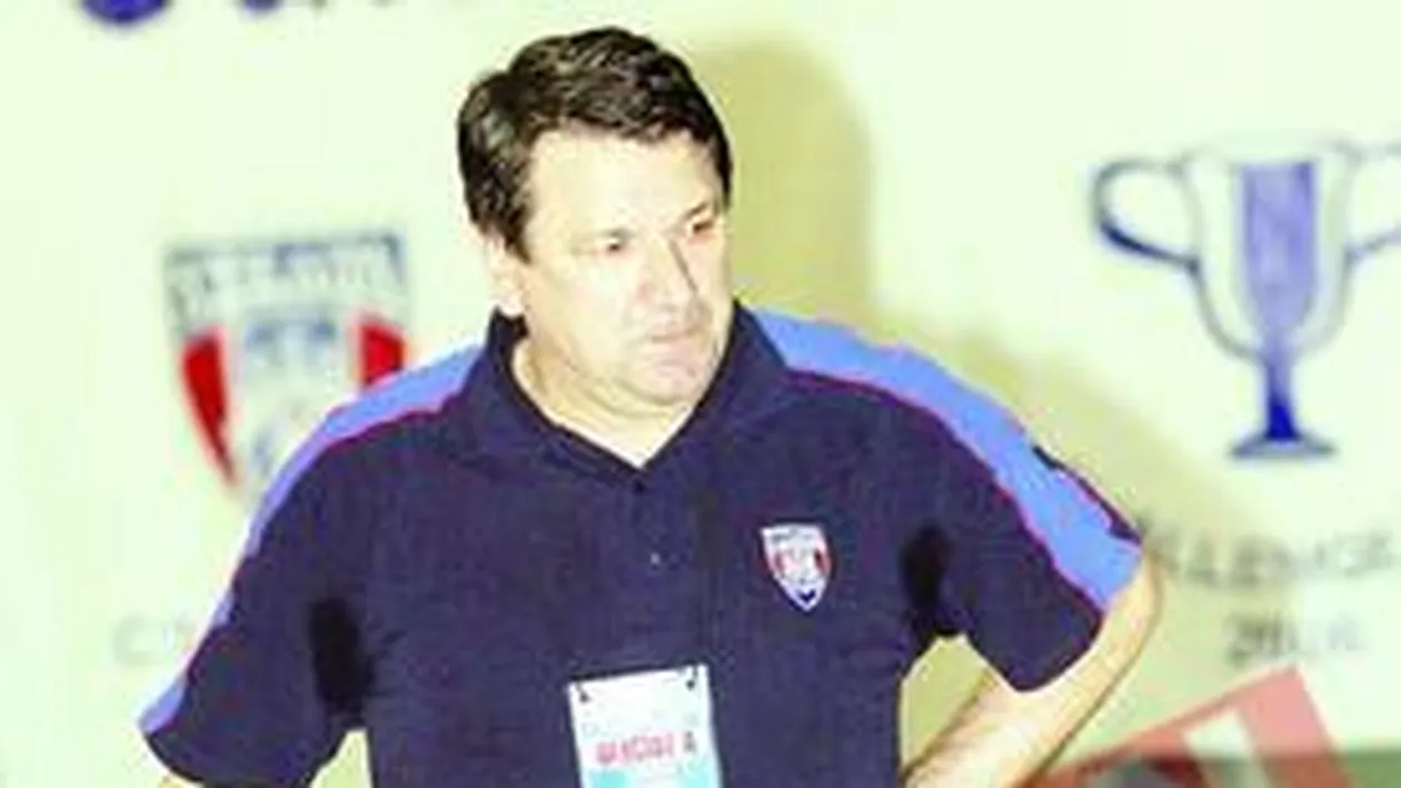 Ce a facut selectionerul nationalei feminine de handbal cand a fost votat