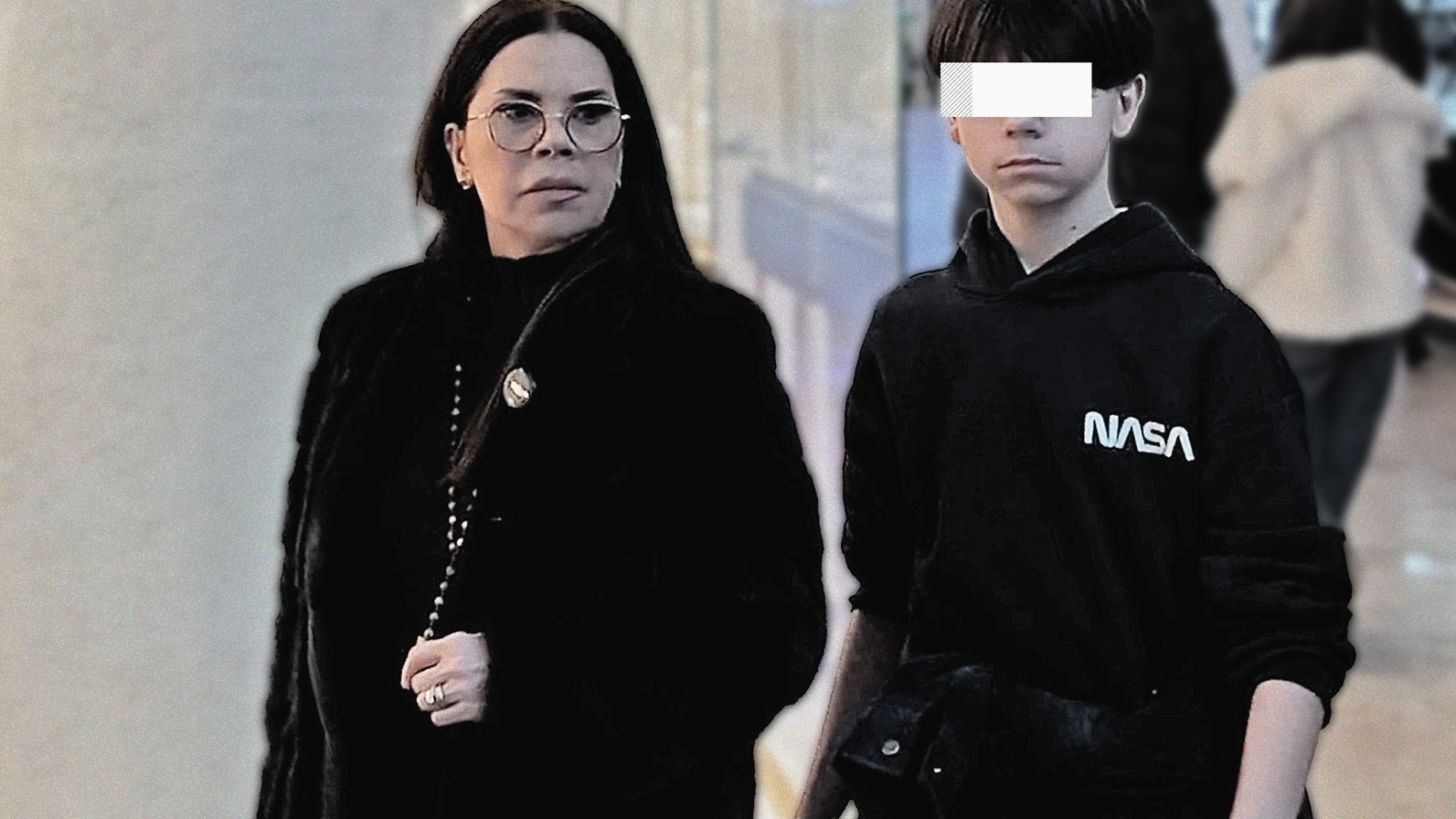 N-ai zice că Luminița Anghel are 57 de ani! Vârsta din buletin nu se potrivește cu realitatea