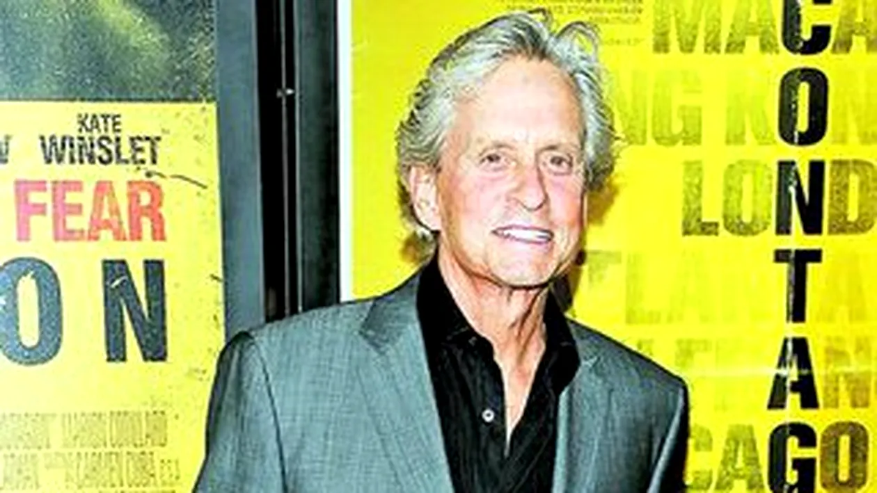 Michael Douglas si-a revenit spectaculos dupa cancer! Ce bine arata!