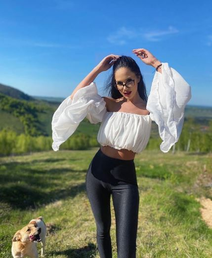 Raluca de la Puterea Dragostei, cu branula în venă, la spital: ”Mă simt oribil!”