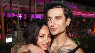 N-a mai avut rabdare sa stinga lumina in dormitorul conjugal! Ruby s-a iubit cu partenerul in plina strada!