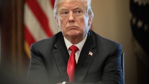 Reacția lui Donald Trump după amenințarea Iranului cu închiderea Strâmtoarei Ormuz