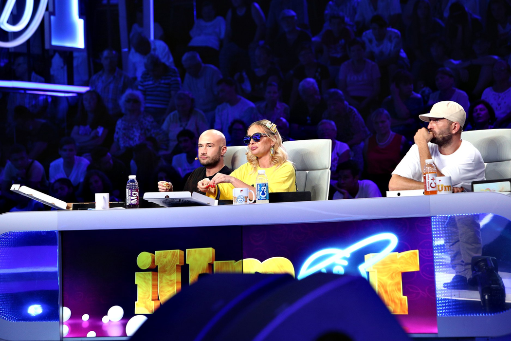 A renunțat sau nu Mihai Bendeac la viciul său nociv?! Ce se întâmplă cu actorul la câteva luni după ce a anunțat să se lasă de fumat