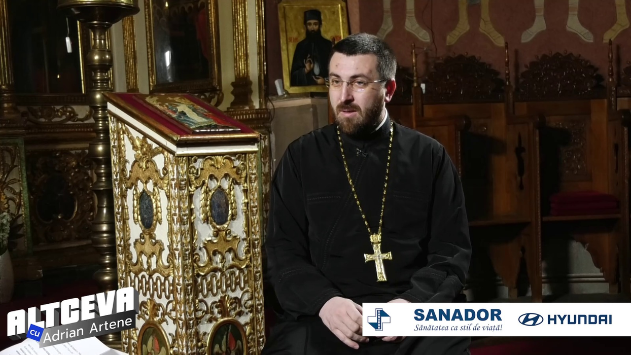 Părintele paroh Victor Lucian Georgescu