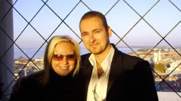 Motivul pentru care femeia din imagine nu s-a dezbrăcat niciodată în fața soțului. Julie este căsătorită cu un român de 13 ani