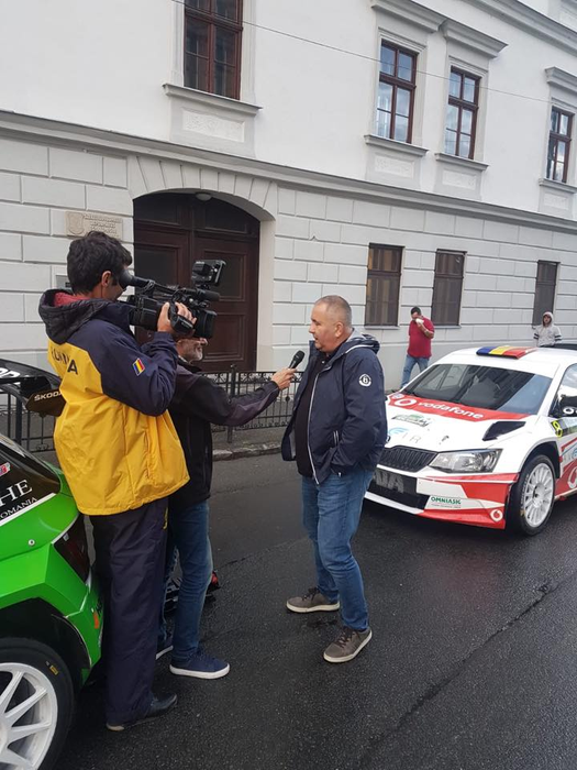 Titi Aur și-a văzut moartea cu ochii în timp ce se lupta cu temutul COVID-19: “Am intrat toți în panică. Psihologic, e mai bine în salon decât la ATI”