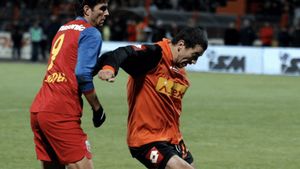 După Burdujan, un alt fotbalist român a ajuns rău! ”Mi-a cerut un leu! Nevasta l-a lăsat”